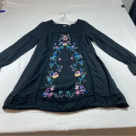 Umgee | Dresses | Umgee Boho Gypsy Embroidered Dress Black Floral Long  Sleeve Elastic | Poshmark